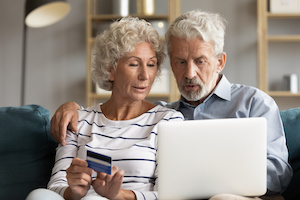 Avoid Scams While Online Shopping